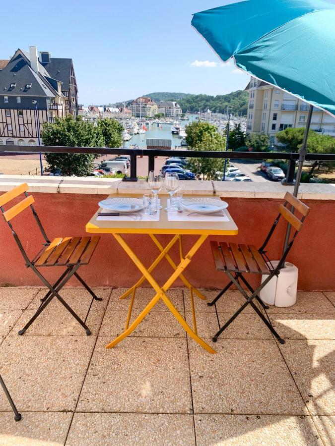 Duplex 2 pièces Port Cabourg - 2 à 4 personnes - Nouveau sur Booking ! Dives-sur-Mer Extérieur photo